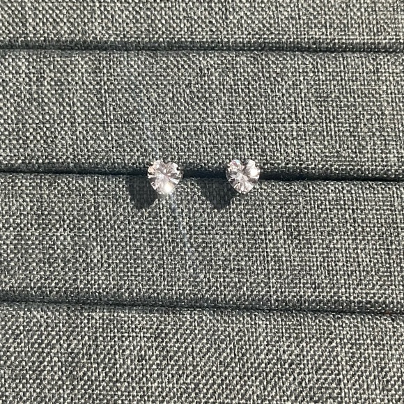Heart Shaped Cubic Zirconia Stud Earrings - Picture 2 of 2
